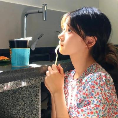 蝙蝠侠与小丑女