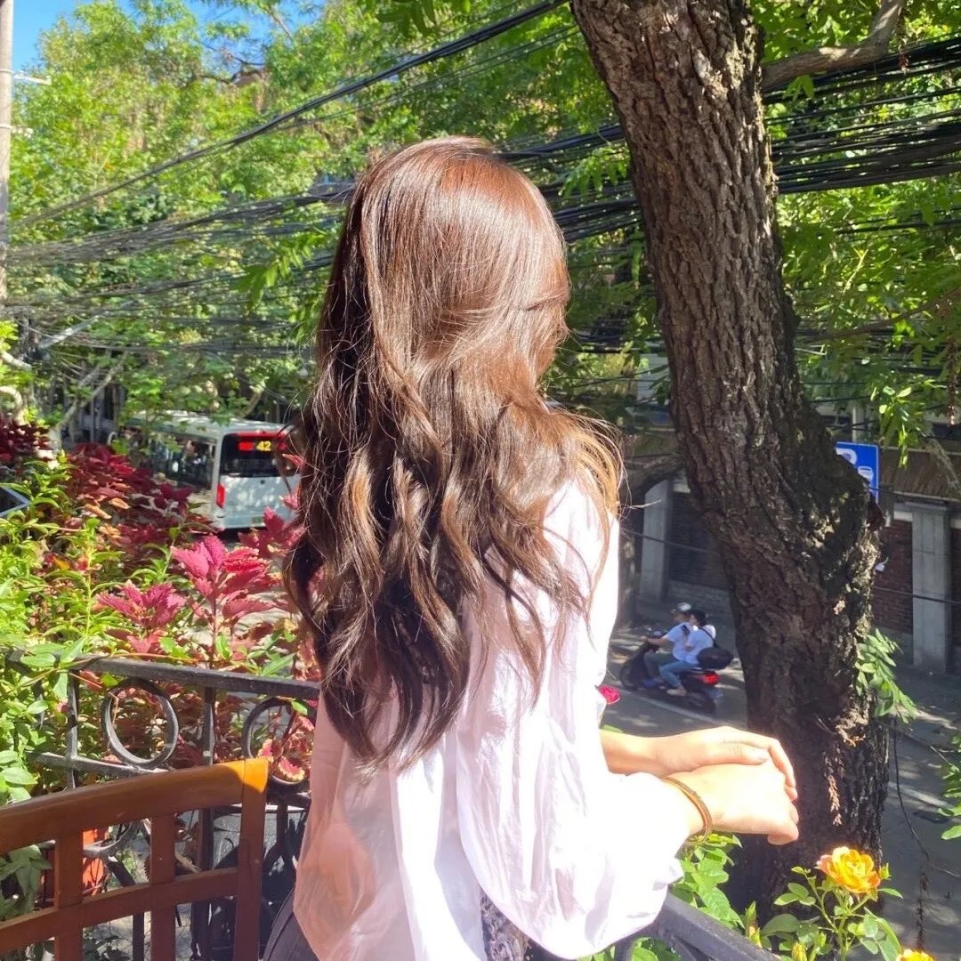 美发尸